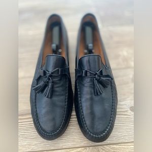 Allen Edmonds Urbino men’s dress shoe loafers